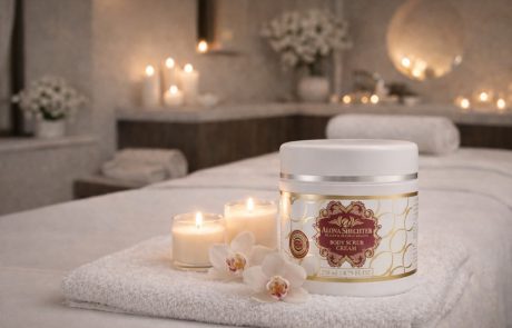 פילינג גוף עם גרעינים טבעיים ודונג דבורים