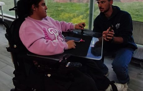 הקשר המרגש בין מכינת "גל" לקהילת הנגישות בקריית ביאליק