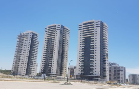 בקריית ביאליק יוצבו גדרות "מדברות" באתרי בנייה