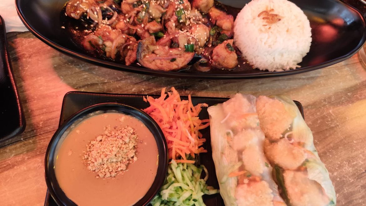 מסעדת Bun Cha – הוויטנאמית בשוק תלפיות בחיפה