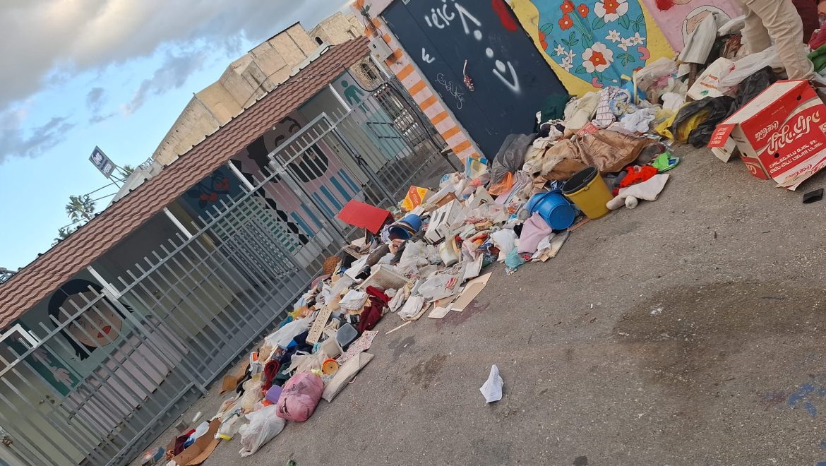 שני משליכי פסולת נתפסו במתחם שוק הפשפשים בוואדי סאליב