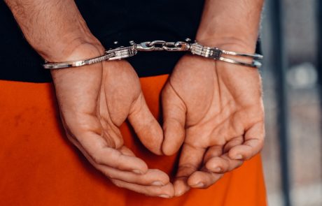 שני תושבי חיפה נעצרו בחשד תקיפה ושוד